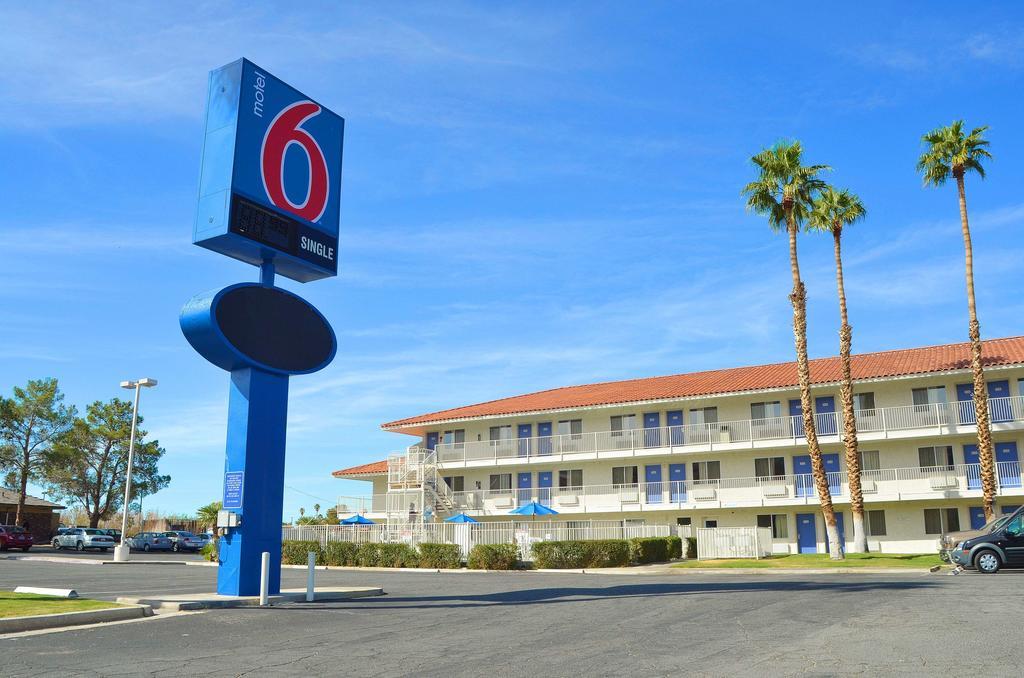 Motel 6-Twentynine Palms, Ca Esterno foto